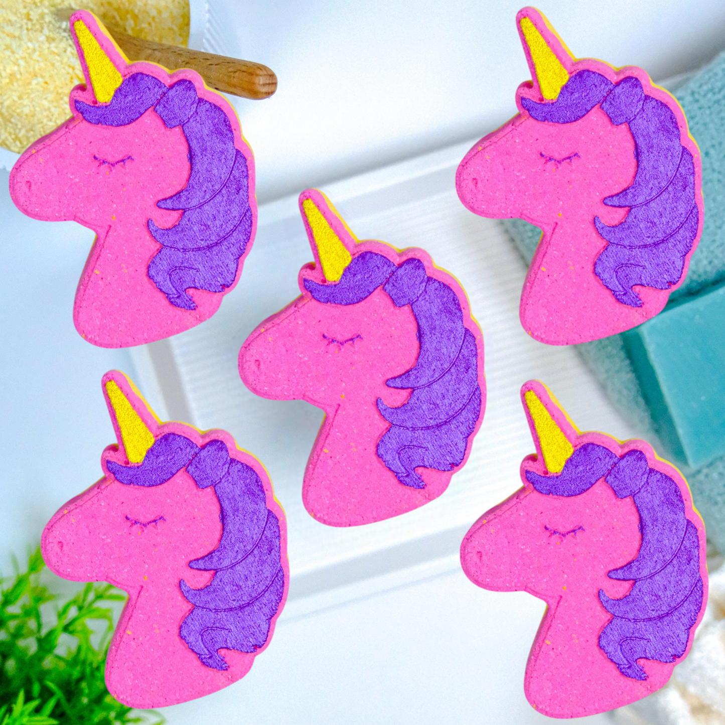 Unicorn - Bath Bomb with shoe charm