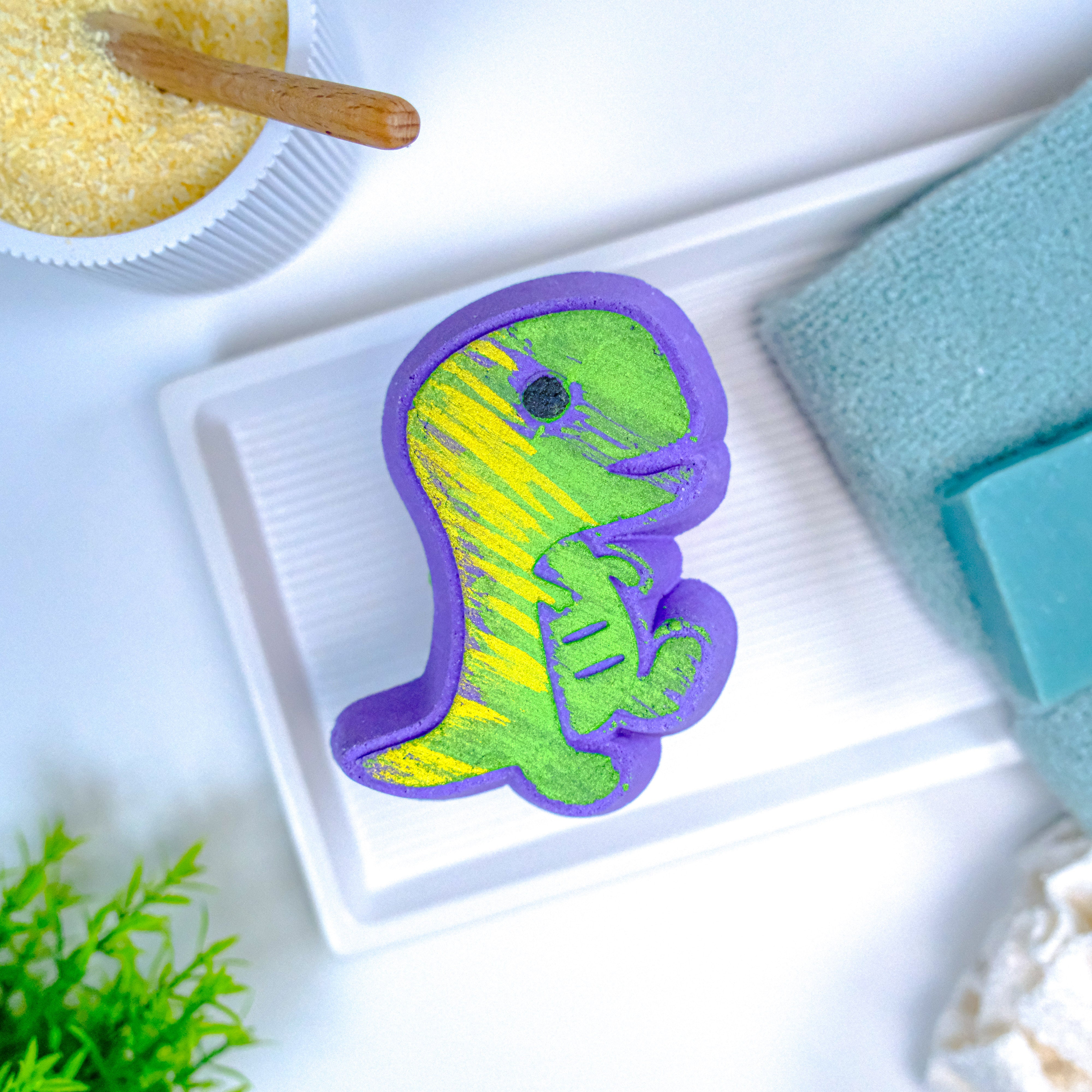 Dinosaur Discovery - Bath Bomb with toy – Happy Hippo Bath Co